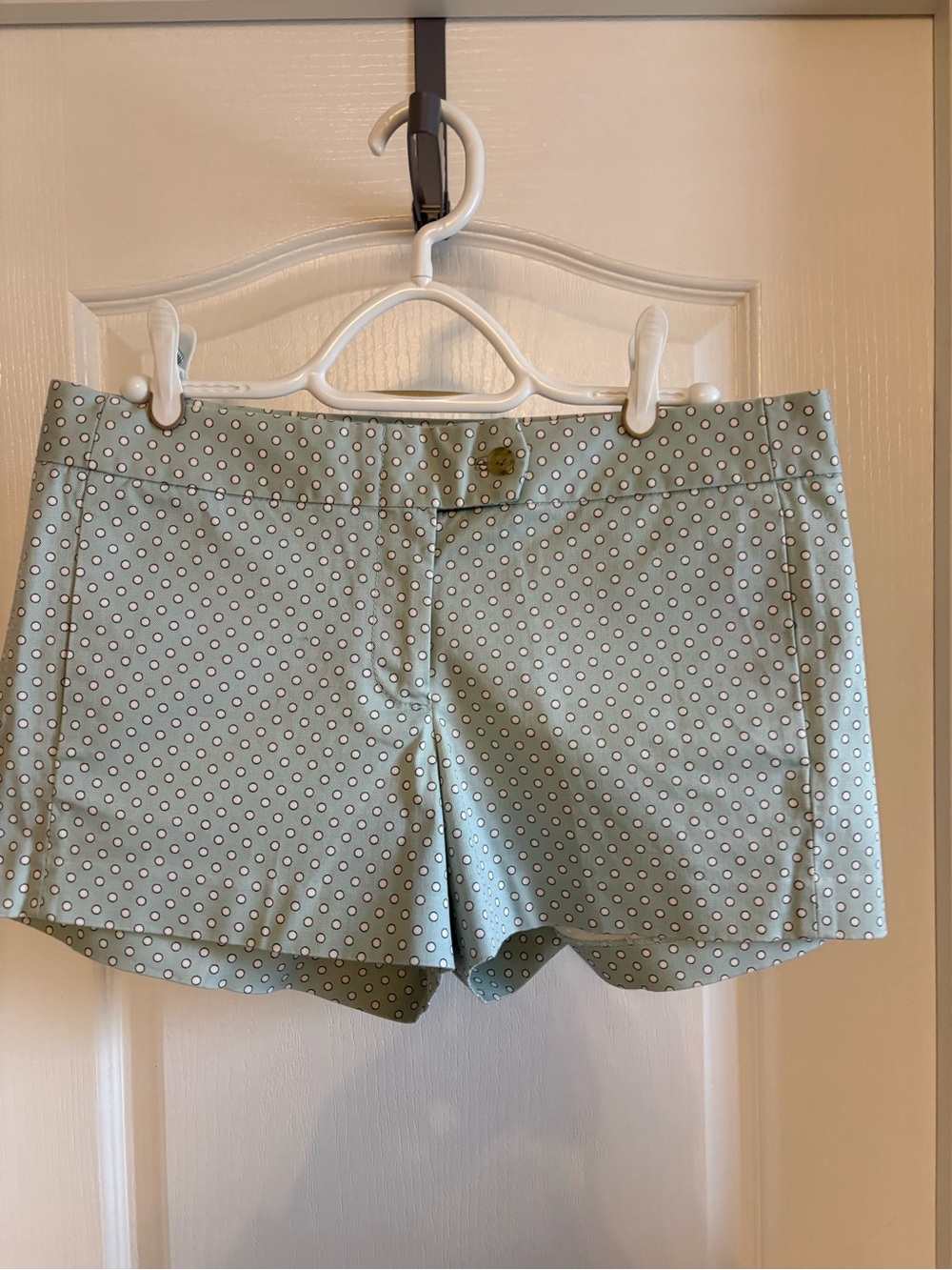 J Crew Women’s Mint Green Polka Dot Stretch Shorts